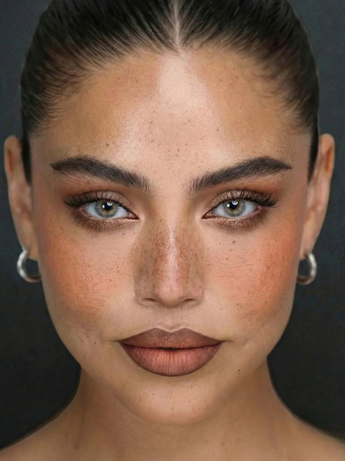 Transparent Toric Lens